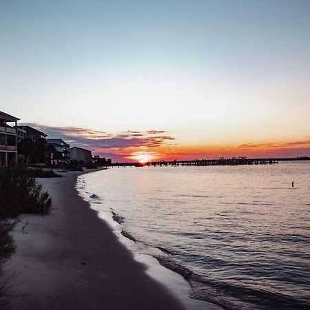 Beachside Bungalow ナバー エクステリア 写真